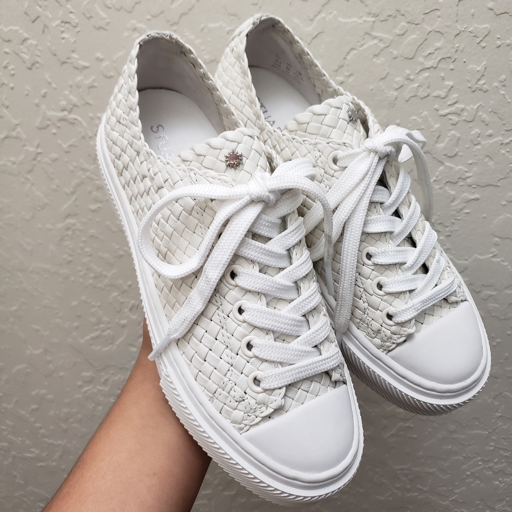 Stuart Weitzman wova sneakers